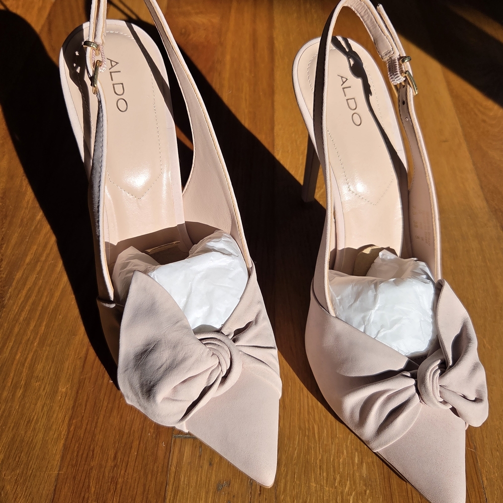 Aldo Cute Pink Suede Knot Detail Slingback Heels NEW NEVER WORN (Made In Brazil)
